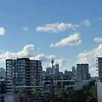 Cosy 3-Bedroom With 3 Double Bed With Great Location At Rosebery Apartment